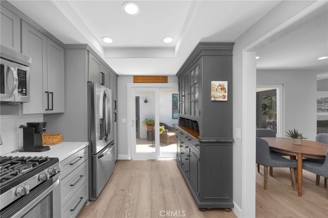 23365 Villena, Mission Viejo, CA 92692