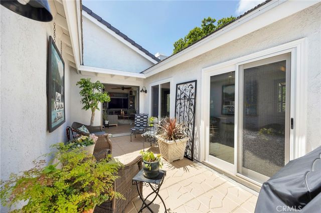 23365 Villena, Mission Viejo, CA 92692
