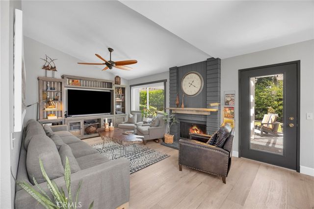 23365 Villena, Mission Viejo, CA 92692