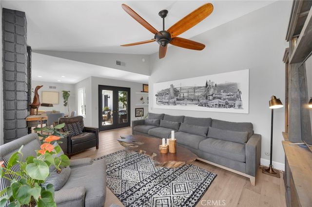 23365 Villena, Mission Viejo, CA 92692