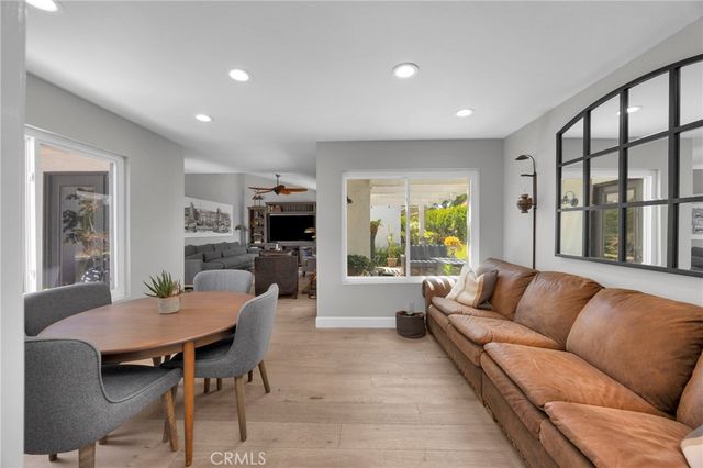 23365 Villena, Mission Viejo, CA 92692