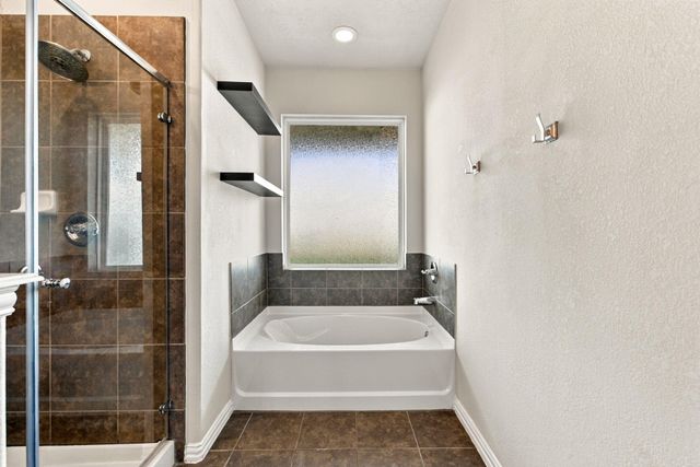 16106 Mark Crest Drive, Hockley, TX 77447