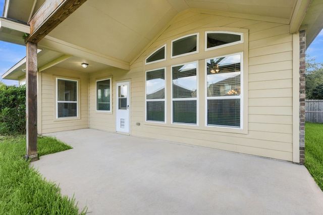 16106 Mark Crest Drive, Hockley, TX 77447