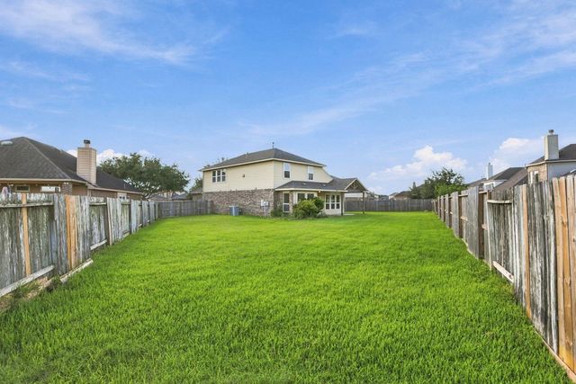 16106 Mark Crest Drive, Hockley, TX 77447
