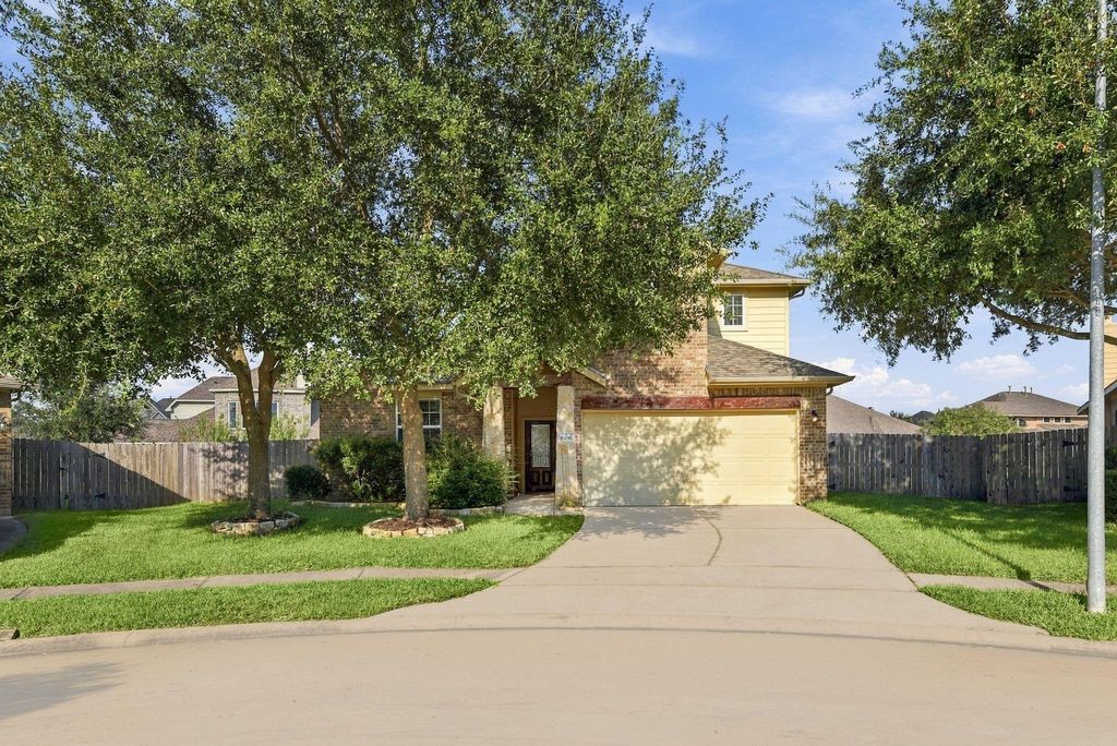 16106 Mark Crest Drive, Hockley, TX 77447