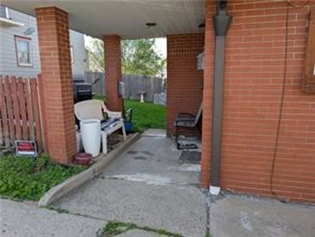 585 Fayette, City Of Washington, PA 15301
