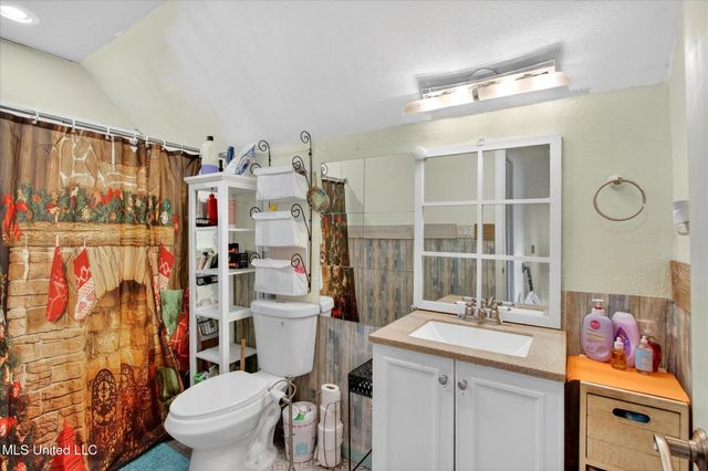 1435 Margie Street, Waveland, MS 39576