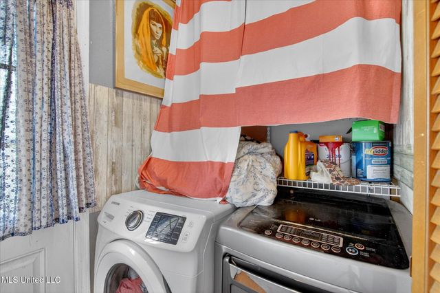 1435 Margie Street, Waveland, MS 39576