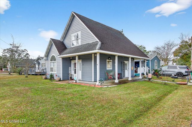 1435 Margie Street, Waveland, MS 39576