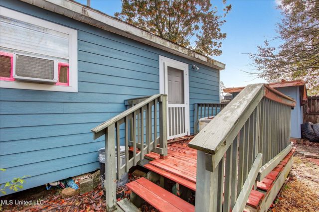 1435 Margie Street, Waveland, MS 39576