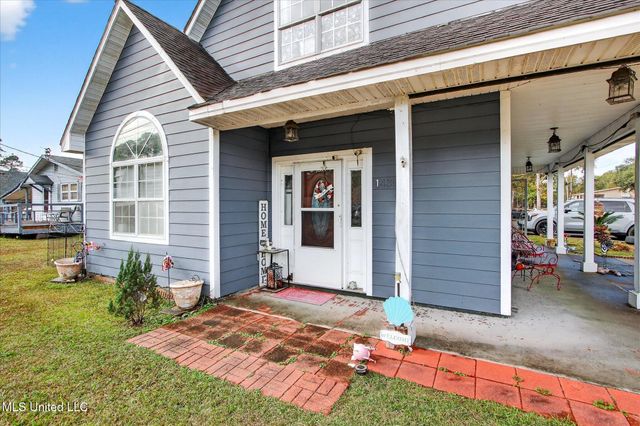 1435 Margie Street, Waveland, MS 39576