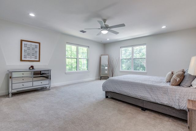 1000 Cameron Avenue, Dallas, TX 75223