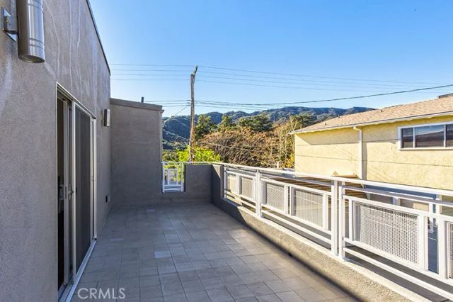 3240 Montrose Avenue, La Crescenta, CA 91214