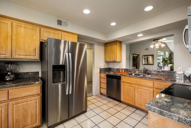 457 Desert Falls Drive N, Palm Desert, CA 92211