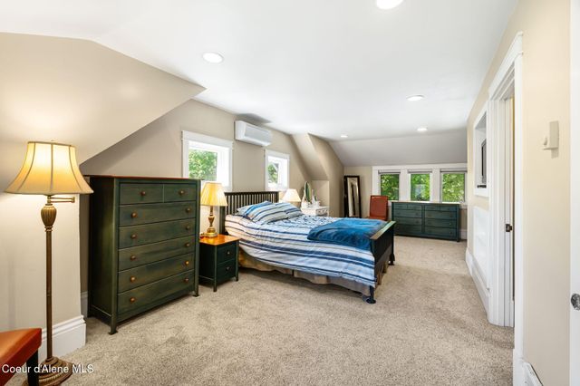 536 Erie ST, Sandpoint, ID 83864
