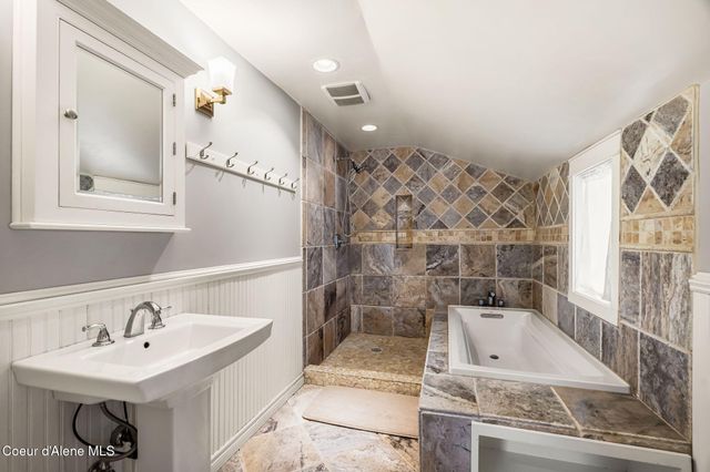 536 Erie ST, Sandpoint, ID 83864