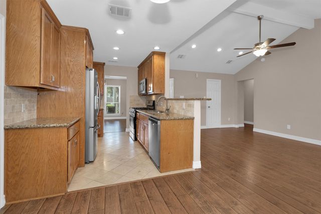 12415 Rincon Drive, Houston, TX 77077