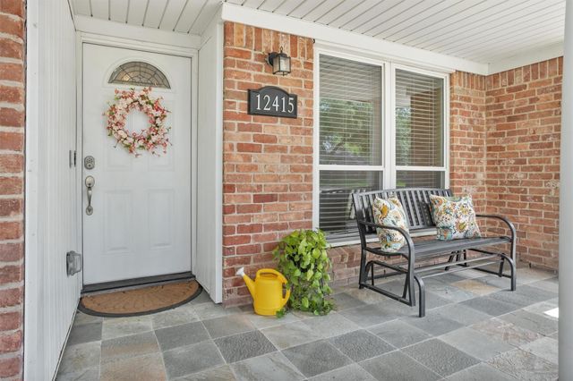 12415 Rincon Drive, Houston, TX 77077
