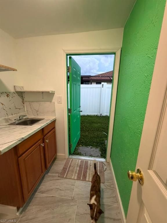 Image 27 of property listing at 40 NE 10th AVE, Cape Coral, FL 33909