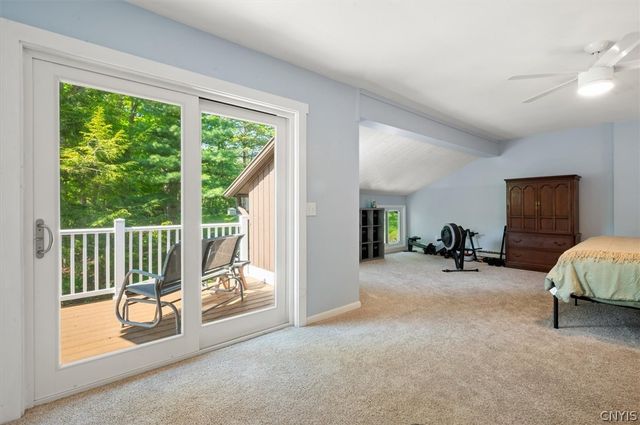 23 Jarvis Dr, Manlius, NY 13104
