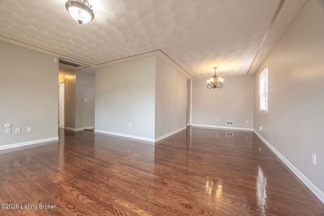 3912 Sparta Dr, Louisville, KY 40219