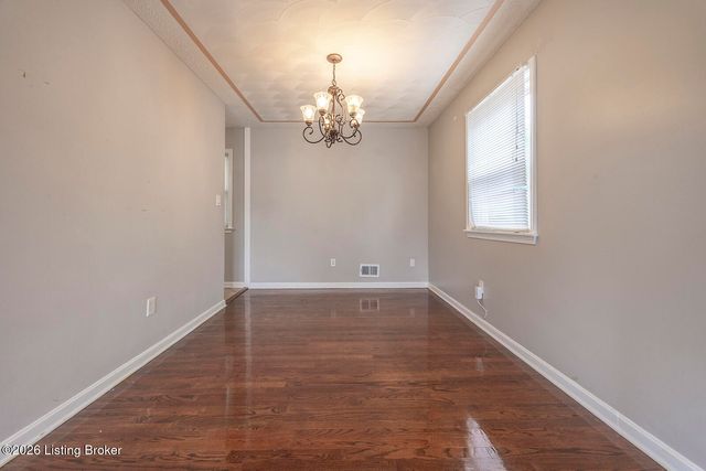 3912 Sparta Dr, Louisville, KY 40219