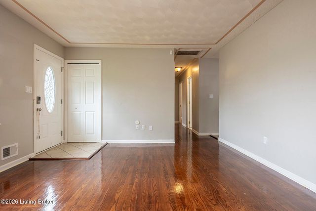 3912 Sparta Dr, Louisville, KY 40219