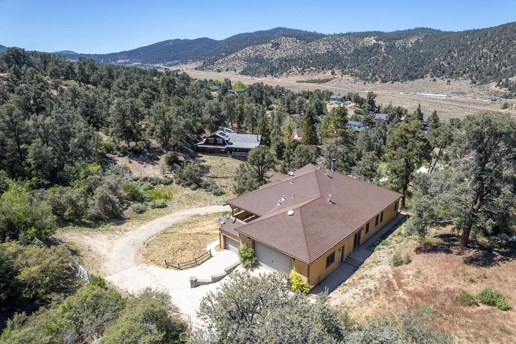 1216 Leisure, Frazier Park, CA 93225