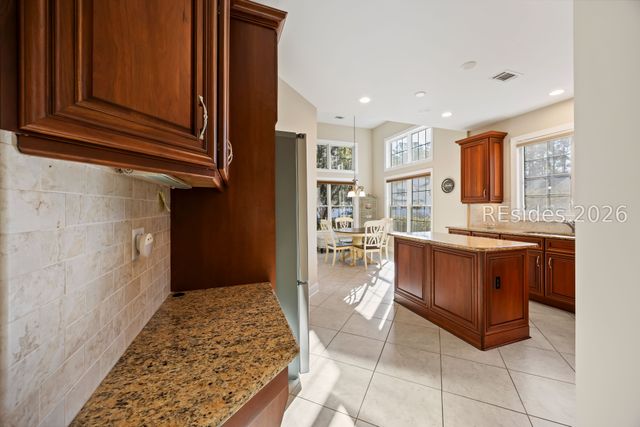 108 Persimmon Cir, Hardeeville, SC 29927