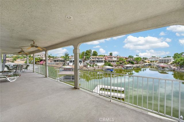 30579 Seahorse Circle, Canyon Lake, CA 92587