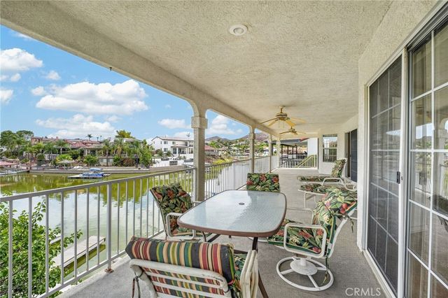 30579 Seahorse Circle, Canyon Lake, CA 92587