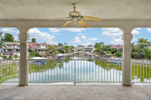 30579 Seahorse Circle, Canyon Lake, CA 92587