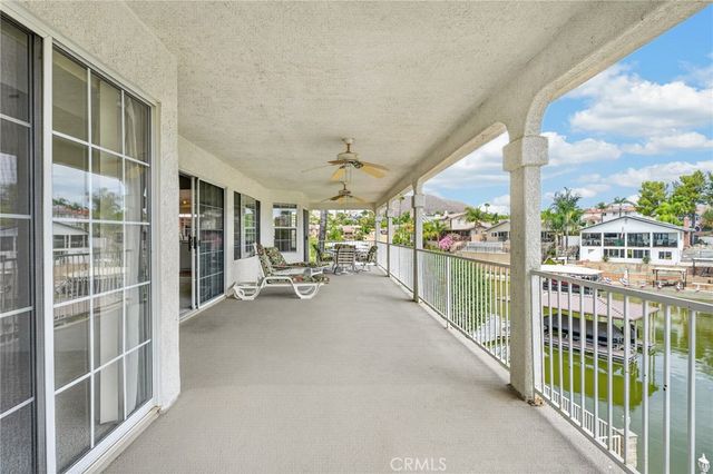 30579 Seahorse Circle, Canyon Lake, CA 92587