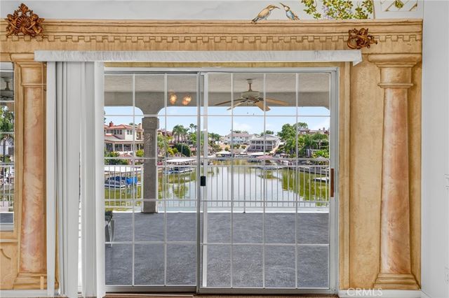 30579 Seahorse Circle, Canyon Lake, CA 92587