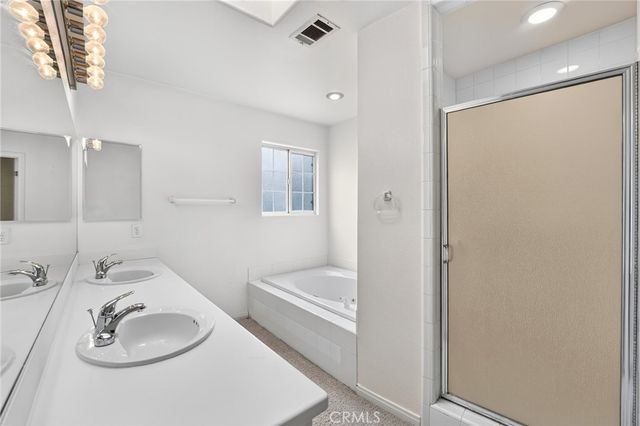 30579 Seahorse Circle, Canyon Lake, CA 92587