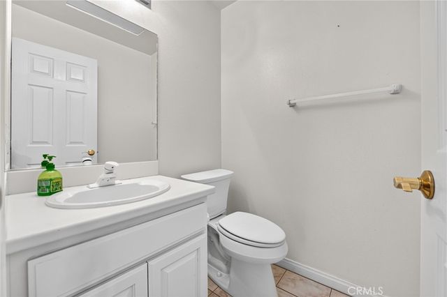 30579 Seahorse Circle, Canyon Lake, CA 92587