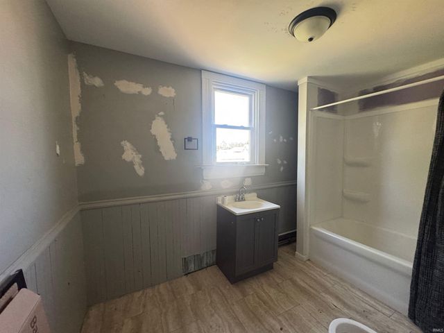 766 Woodlawn Street, Huntington, IN 46750