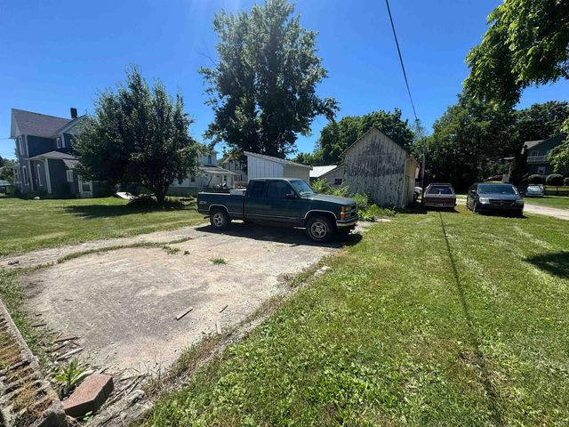 766 Woodlawn Street, Huntington, IN 46750