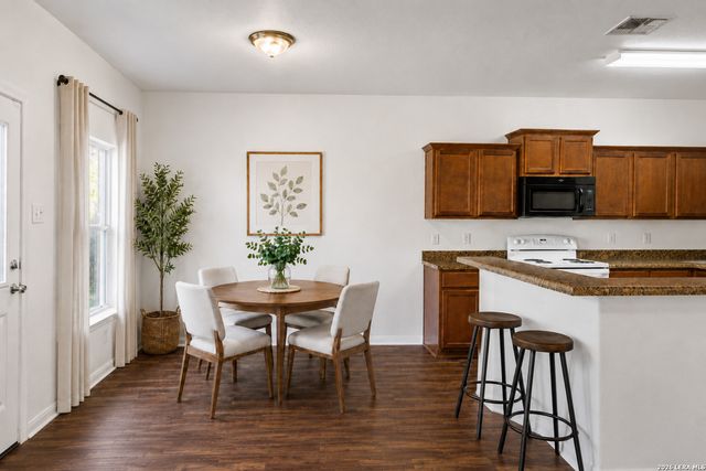 3931 SOUTHERN BLF, San Antonio, TX 78222