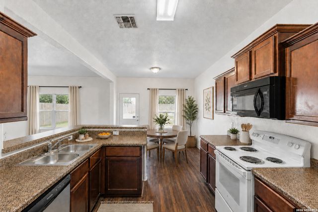 3931 SOUTHERN BLF, San Antonio, TX 78222