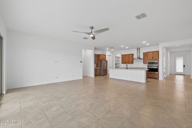 346 W Flax Drive, San Tan Valley, AZ 85140