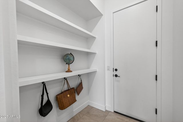 346 W Flax Drive, San Tan Valley, AZ 85140