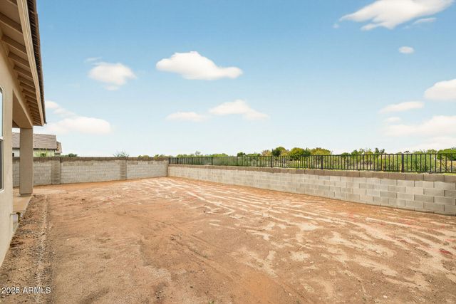 346 W Flax Drive, San Tan Valley, AZ 85140