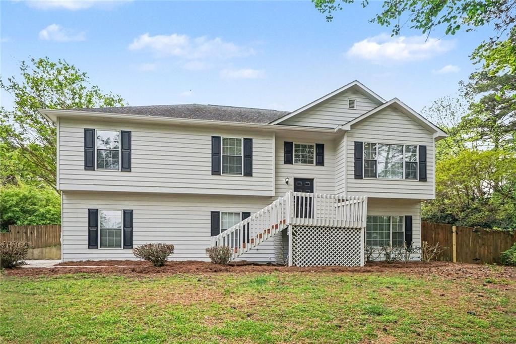 4615 Wheeler Creek Drive, Hoschton, GA 30548