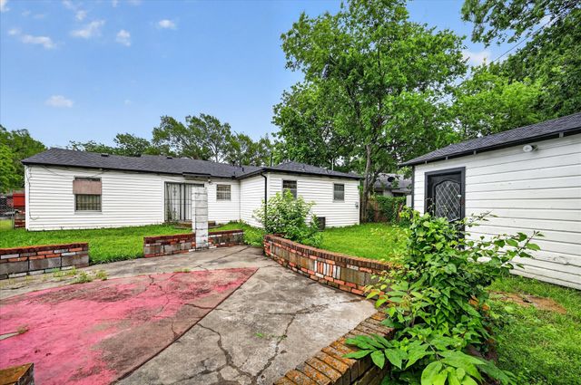 7960 Olusta Drive, Dallas, TX 75217