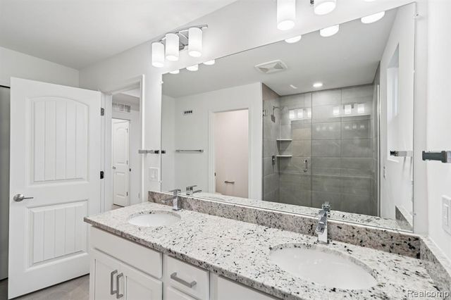 1462 Superior Drive, Milford, MI 48381