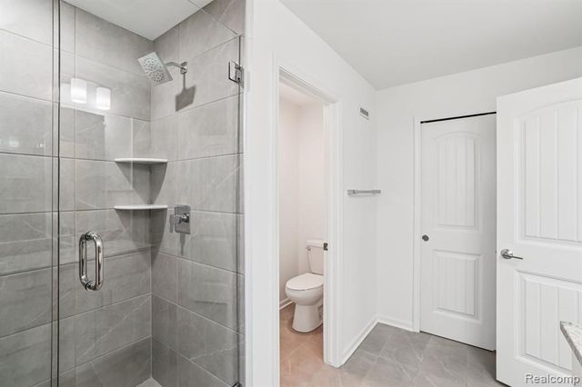 1462 Superior Drive, Milford, MI 48381