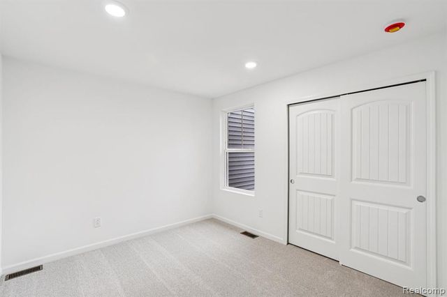 1462 Superior Drive, Milford, MI 48381