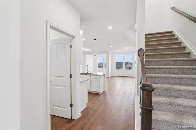 1462 Superior Drive, Milford, MI 48381