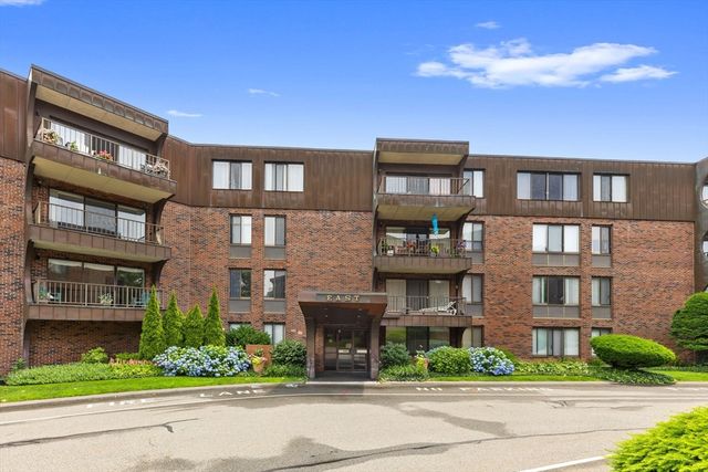 1002 Paradise Rd 1C, Swampscott, MA 01907
